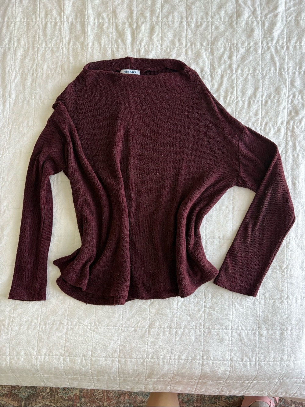 Old Navy Maroon Crew Neck Women's Lightweight Sweater